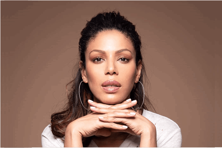 Merle Dandridge as Marlene in Game and Show